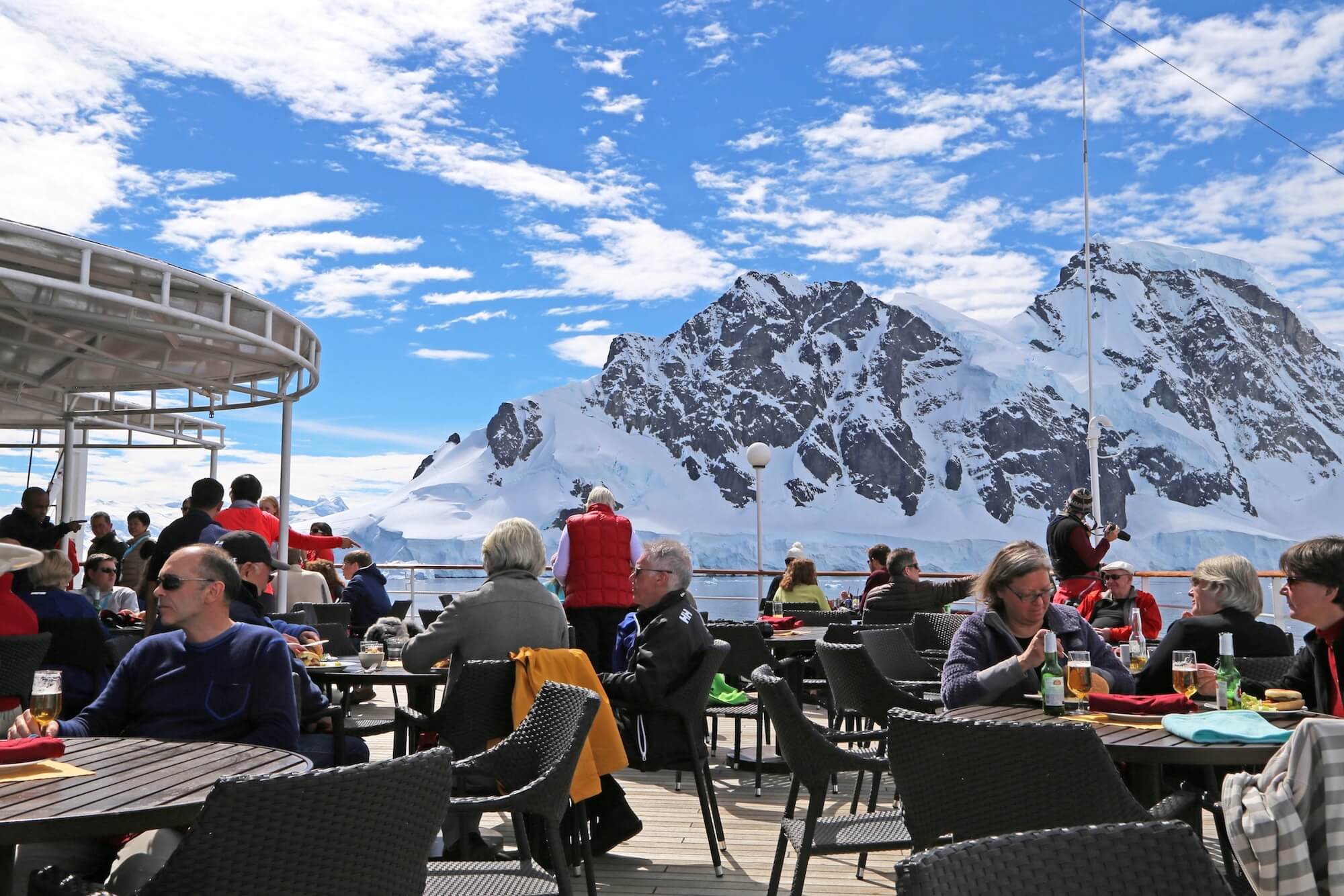 Antarctic Cruise Dinning Out